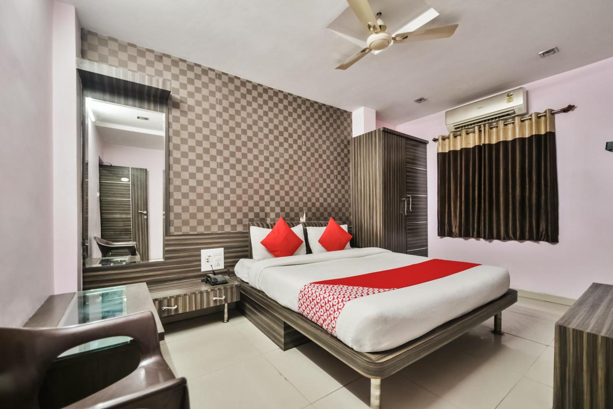Oyo Hotel Ajanta Hamirgarh المظهر الخارجي الصورة